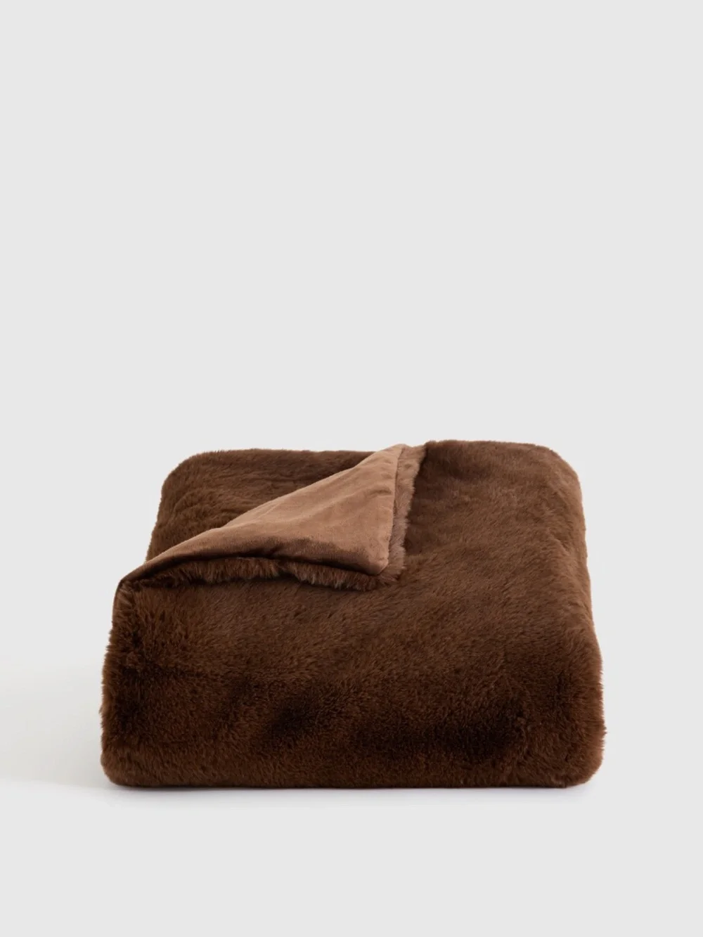 Luxury Faux Fur Throw brown truffle 60 x 80